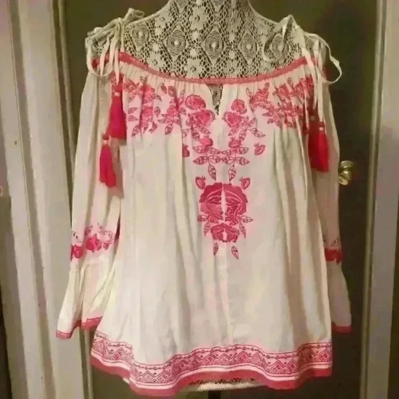 Love Sam embroidered top sz Large - Picture 7 of 8